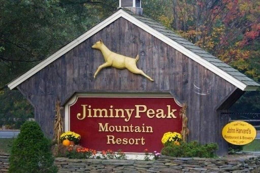 Deluxe Ski On Off 1Br Suite Sleeps 4 On Jiminy Mtn Hancock Luaran gambar