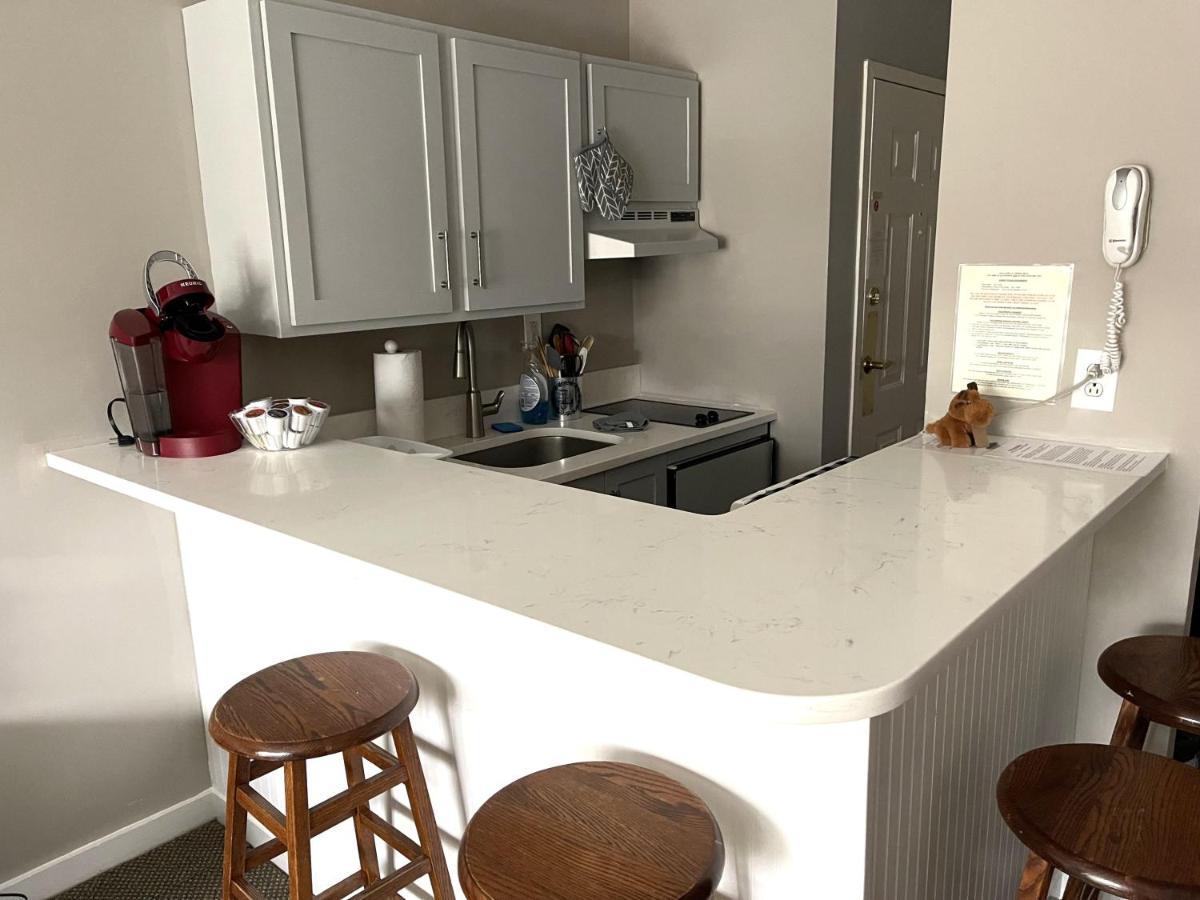 Deluxe Ski On Off 1Br Suite Sleeps 4 On Jiminy Mtn Hancock Luaran gambar